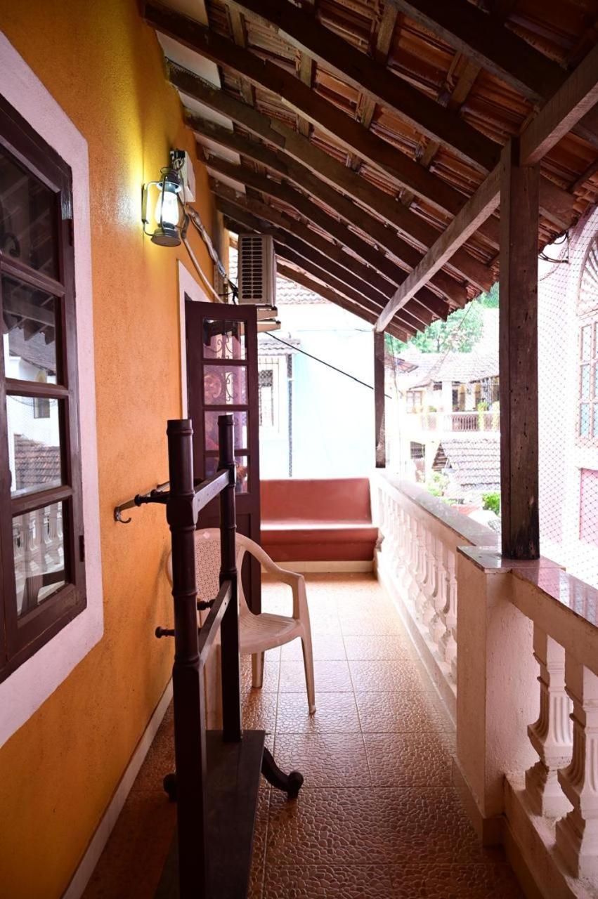 Ederra Stays & Cafe Panaji Exterior photo
